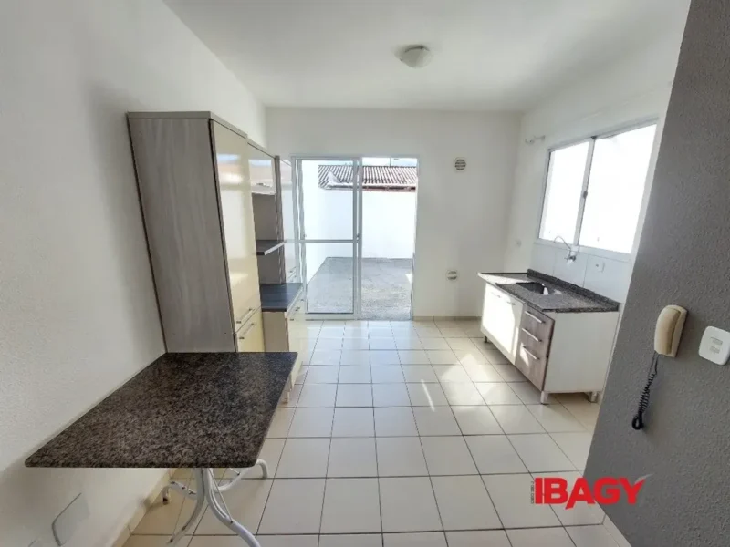 Excelente Casa 2 dormitório(s) em Bela Vista - Palhoça