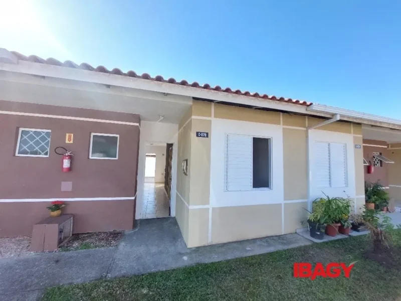 Excelente Casa 2 dormitório(s) em Bela Vista - Palhoça